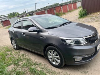 2016 Kia Rio III Рестайлинг, серый, 1250000 рублей, вид 3
