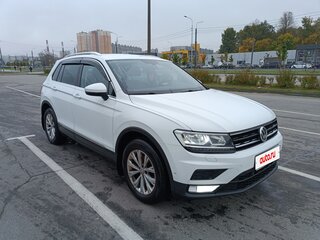 2017 Volkswagen Tiguan II, белый, 1599999 рублей, вид 1