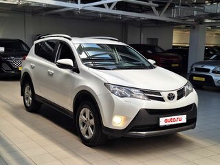 2014 Toyota RAV4 IV (XA40), белый, 1750000 рублей, вид 1