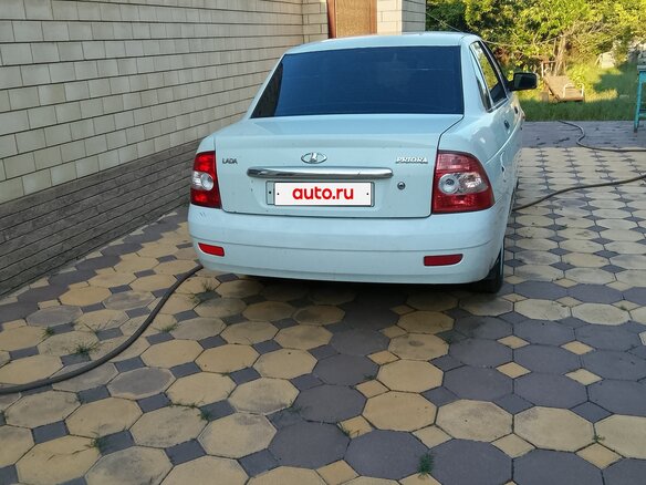 2010 Lada (ВАЗ) Priora I, белый, 335000 рублей - вид 1