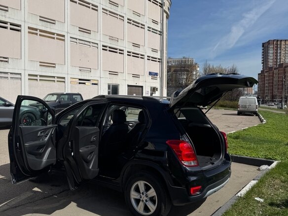 2020 Chevrolet Trax I Рестайлинг, чёрный, 1555000 рублей - вид 12