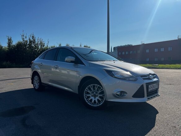 2012 Ford Focus III, серебристый - вид 1