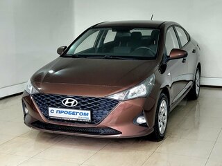 2021 Hyundai Solaris II Рестайлинг, коричневый, 1620000 рублей, вид 1
