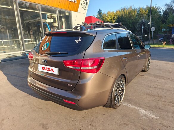 2018 Kia Ceed II Рестайлинг, коричневый, 1700000 рублей - вид 8