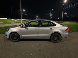 2013 Volkswagen Polo V, серебристый, 465000 рублей, вид 4