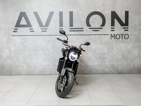 2020 Honda CB 1000R, чёрный, 1300000 рублей - вид 6