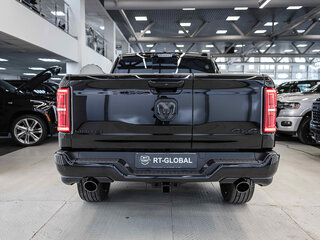 2026 Ram 1500 Crew Cab eTorque V Рестайлинг, чёрный, 11227793 рублей, вид 4