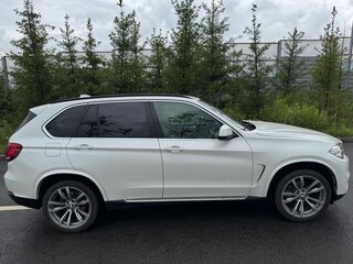2017 BMW X5 25d III (F15), белый, 3750000 рублей, вид 2