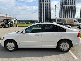 2011 Volvo S40 II Рестайлинг, белый, 600000 рублей, вид 5