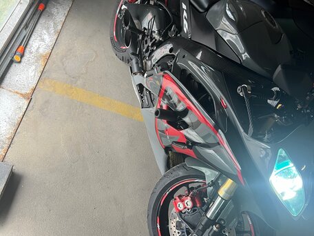 2008 Yamaha YZF-R6, серый, 550000 рублей, вид 3