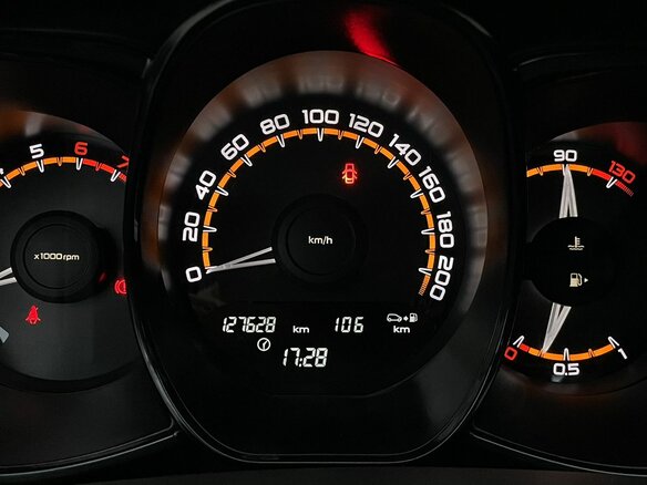 2019 Lada (ВАЗ) Vesta I, серый, 860000 рублей - вид 12