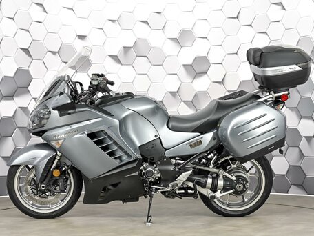 2008 Kawasaki GTR 1400 (Concours 14), серый, 699000 рублей, вид 4