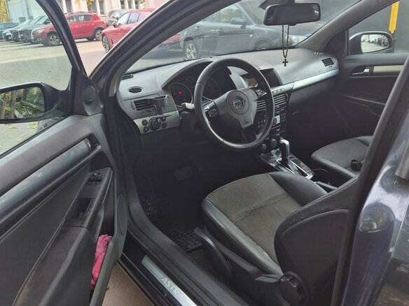 2008 Opel Astra GTC H Рестайлинг, синий, 520000 рублей - вид 6