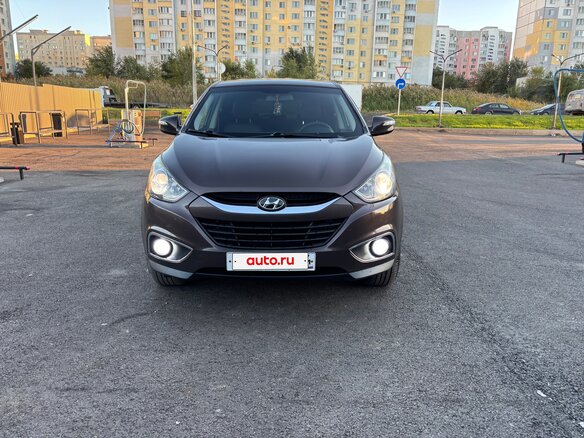 2012 Hyundai ix35 I, коричневый - вид 1