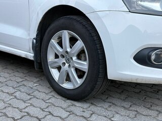 2013 Volkswagen Polo V, белый, 594000 рублей, вид 5