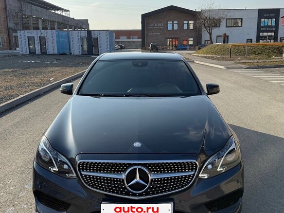 2013 Mercedes-Benz E-Класс 200 IV (W212, S212, C207) Рестайлинг, серый, 1870000 рублей - вид 1