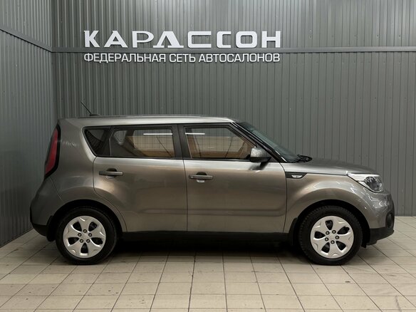 2018 Kia Soul II Рестайлинг, серый, 1239000 рублей - вид 5