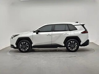 2026 Toyota RAV4 VI (XA60), белый, 4471617 рублей, вид 2