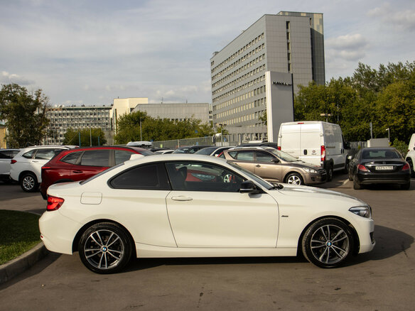 2018 BMW 2 серии F22 Рестайлинг, белый - вид 2
