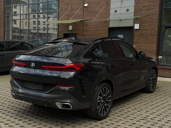 2025 BMW X6 30d III (G06) Рестайлинг, синий, 13550000 рублей - вид 11