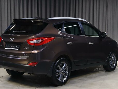 2013 Hyundai ix35 I Рестайлинг, коричневый, 1099000 рублей, вид 2