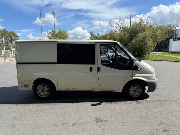 2006 Ford Transit, белый, 400000 рублей - вид 2