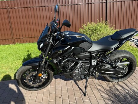 2024 Yamaha MT-07 (FZ-07), чёрный, 1165000 рублей, вид 1