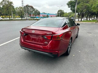 2021 Nissan Altima VI (L34), пурпурный, 1642000 рублей, вид 3