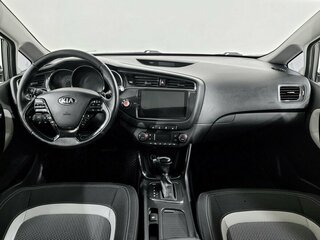 2017 Kia Ceed II Рестайлинг, серый, 1360000 рублей, вид 5