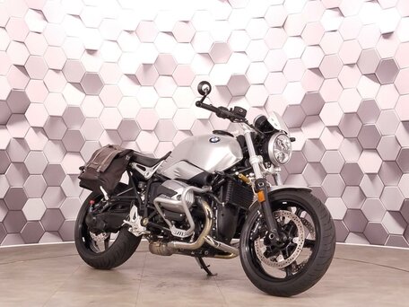 2023 BMW R Nine T Pure, серебристый, 1385000 рублей, вид 1