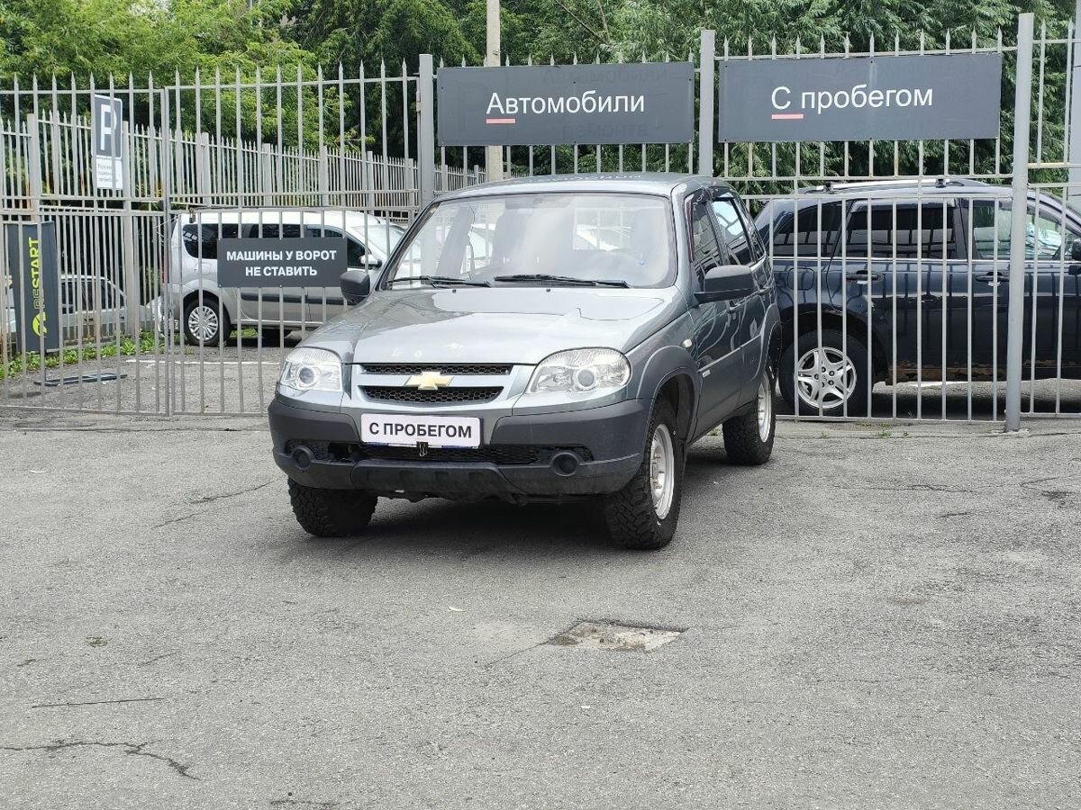 Открыть фотографии: Chevrolet Niva I Рестайлинг