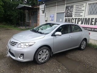 2011 Toyota Corolla X (E140, E150) Рестайлинг, серебристый, 1170000 рублей, вид 1