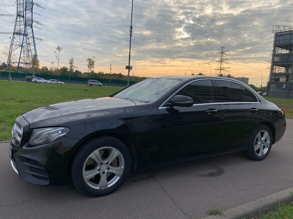 2019 Mercedes-Benz E-Класс 200 V (W213, S213, C238), чёрный, 2880000 рублей - вид 5