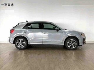 2022 Audi Q2 L e-tron I Рестайлинг, серый, 1790000 рублей, вид 3