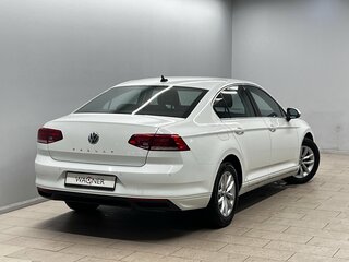 2019 Volkswagen Passat B8 Рестайлинг, белый, 1540000 рублей, вид 4