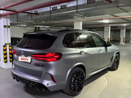 2023 BMW X5 M Competition III (F95) Рестайлинг, серый, 15150000 рублей, вид 4