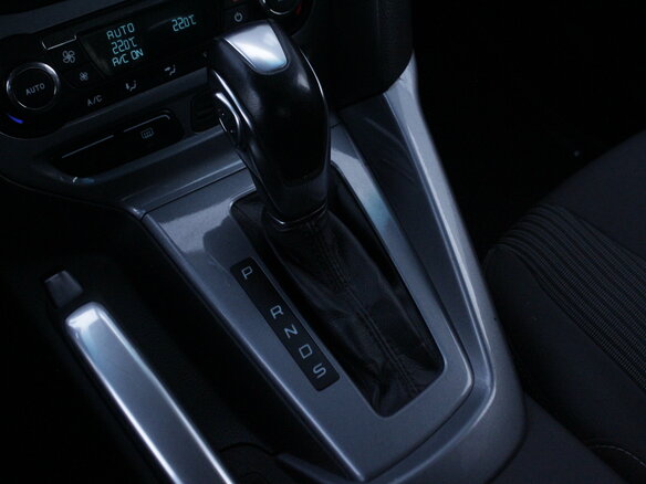 2012 Ford Focus III, серый, 775000 рублей - вид 19