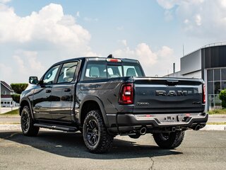 2026 Ram 1500 Crew Cab V Рестайлинг, синий, 8700000 рублей, вид 4