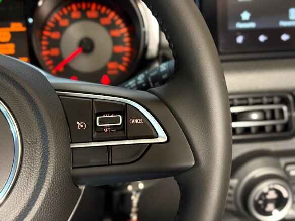 2025 Suzuki Jimny IV, белый, 3050000 рублей - вид 12