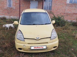 2000 Toyota FunCargo, жёлтый, 320000 рублей, вид 1