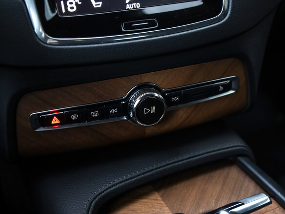 2019 Volvo XC90 B5 II Рестайлинг 1, серый - вид 19