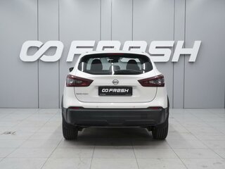 2020 Nissan Qashqai II Рестайлинг, белый, 1970000 рублей, вид 4