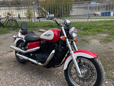 1997 Honda VT 1100, красный, 380000 рублей, вид 1