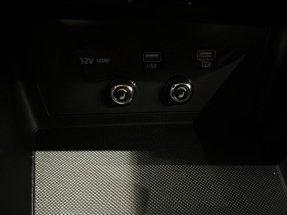 2022 Hyundai Tucson L IV, чёрный - вид 16