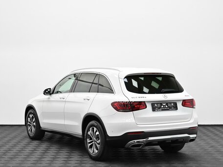 2020 Mercedes-Benz GLC 220 d I (X253) Рестайлинг, белый, 3799000 рублей, вид 4