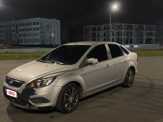 2009 Ford Focus II Рестайлинг, серебристый, 370000 рублей, вид 1