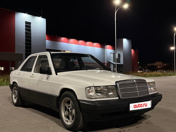 1991 Mercedes-Benz 190 (W201), белый, 270000 рублей - вид 4