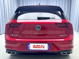 2023 Volkswagen Golf VIII, красный, 1555000 рублей, вид 5
