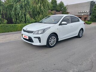 2019 Kia Rio IV, белый, 930000 рублей, вид 1