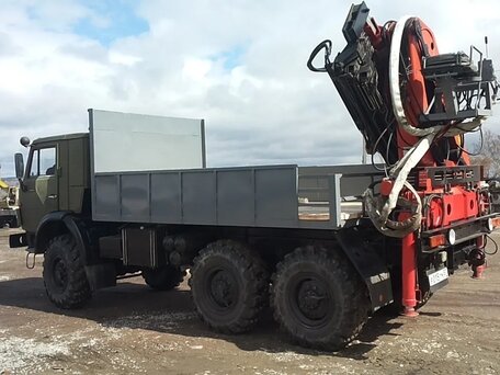 1995 КамАЗ 4310, зелёный, 4700000 рублей, вид 2